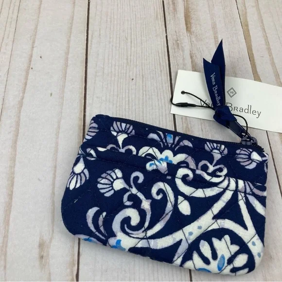 Vera Bradley Coin Purse Steel Blue Medallion NWT - Picture 2 of 3